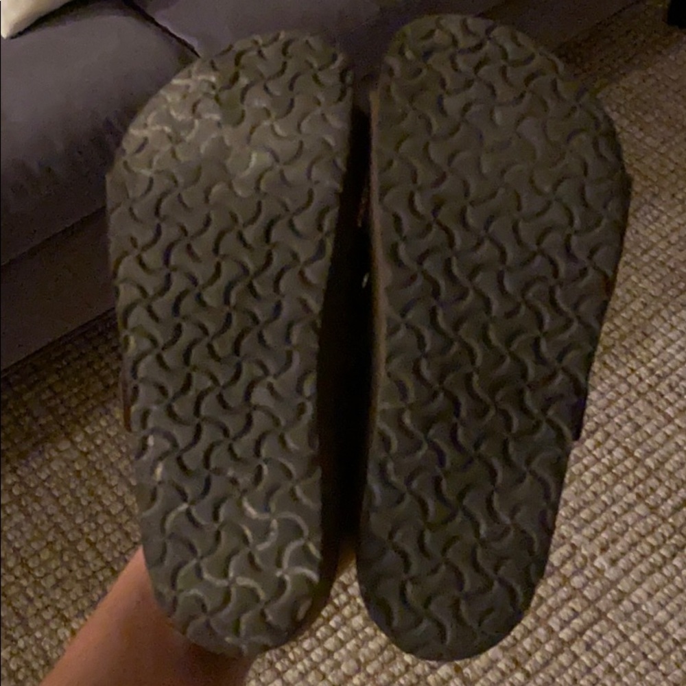 Girls Birkenstock Sandals, size 33 - Picture 4 of 4